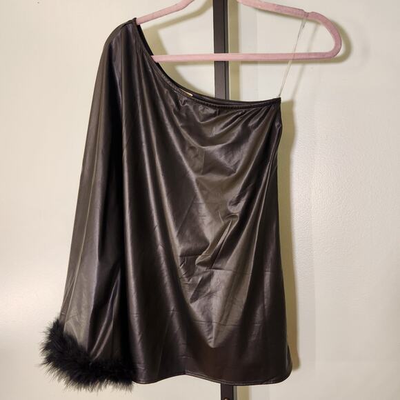 ENTRO Black Faux Leather One Shoulder Top, Size Small - Picture 8 of 10